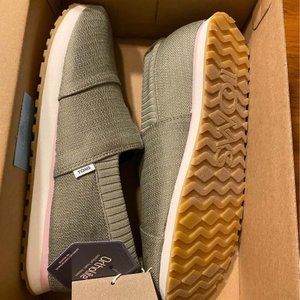 TOMS Alpargata Resident Shoes  (Vetiver Grey, Size 6.5)
